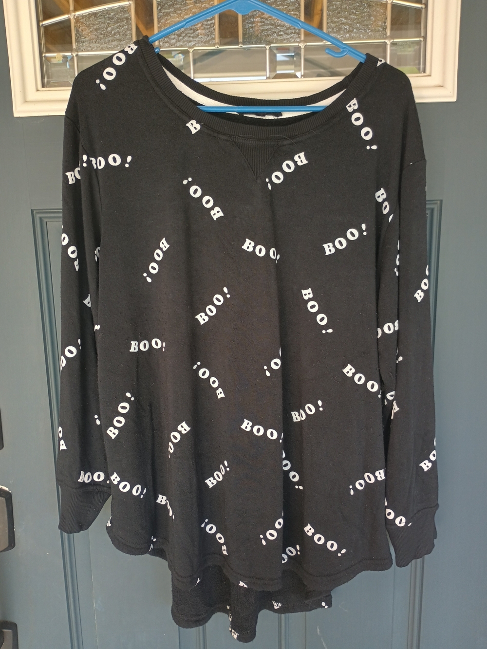 Jane and Delancey Women's Black Sweatershirt White "BOO!" Print Size 1X Spooky
